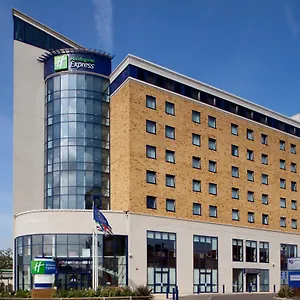 Express - Newbury Park, An Ihg 3* London